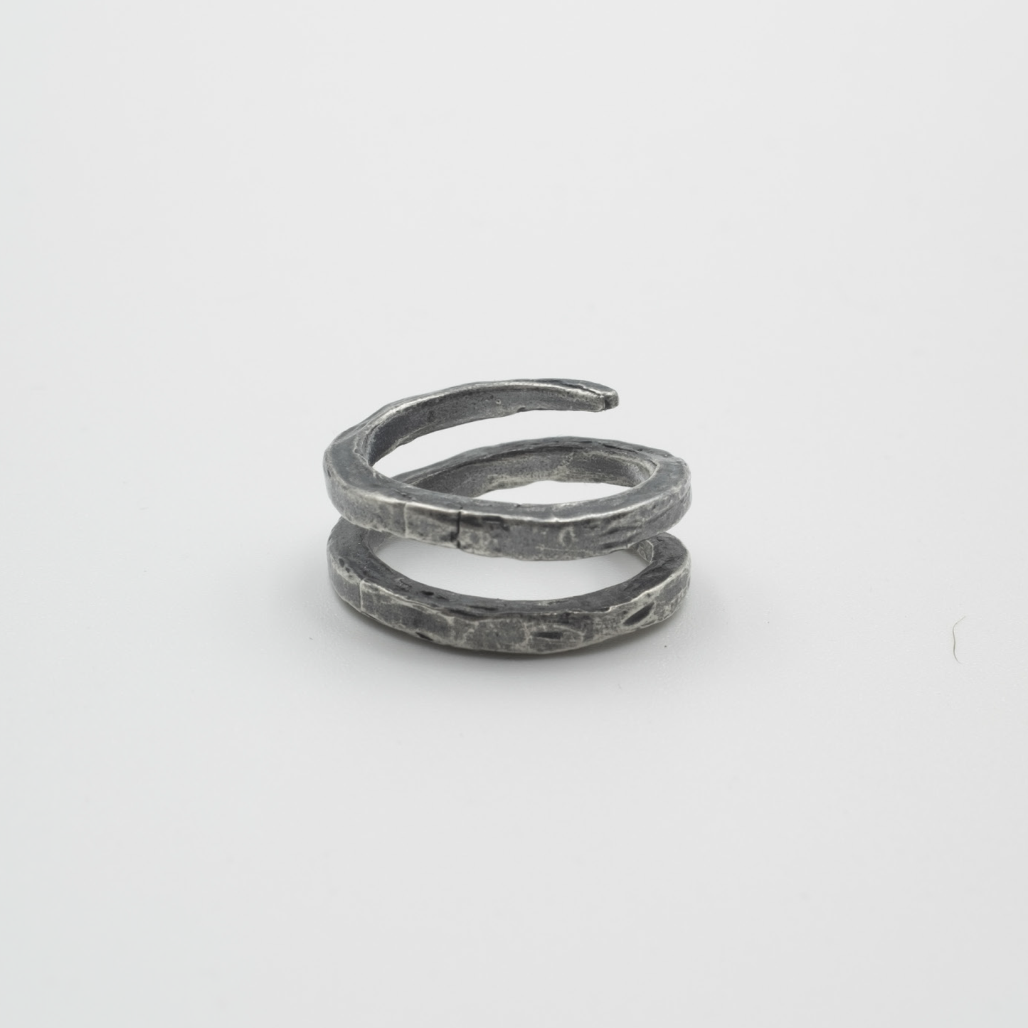 V2 - NAIL RING Il